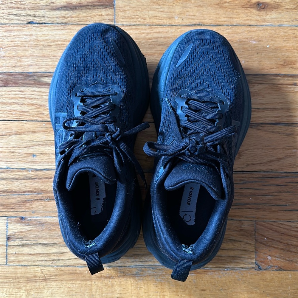Bondi 8 

Lightly used